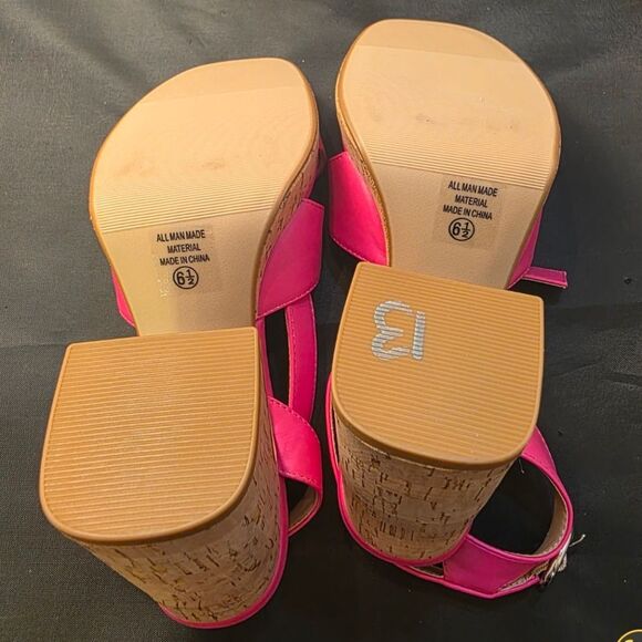 BRAND NEW SODA STRAPPY BLOCK HEEL OPEN TOE WOMENS SANDAL - Picture 13 of 16